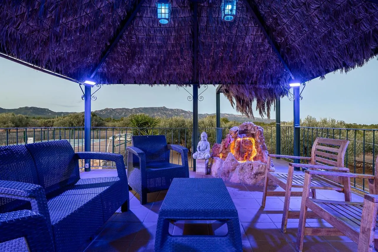 Holiday home Hauzify I Mas Bomba Villa Les Tres Cales Spain